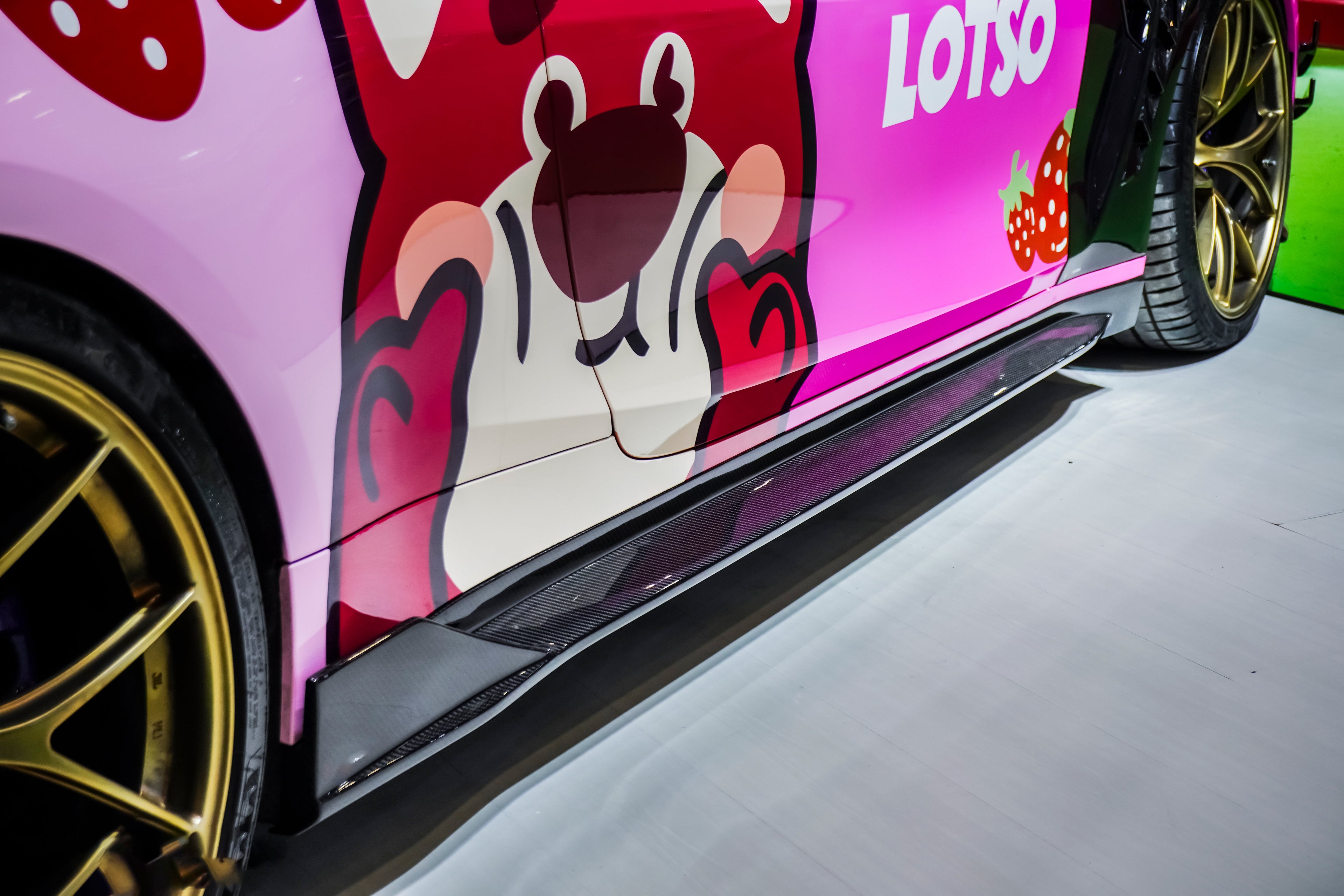 G8X Dry Carbon MP Side Skirts