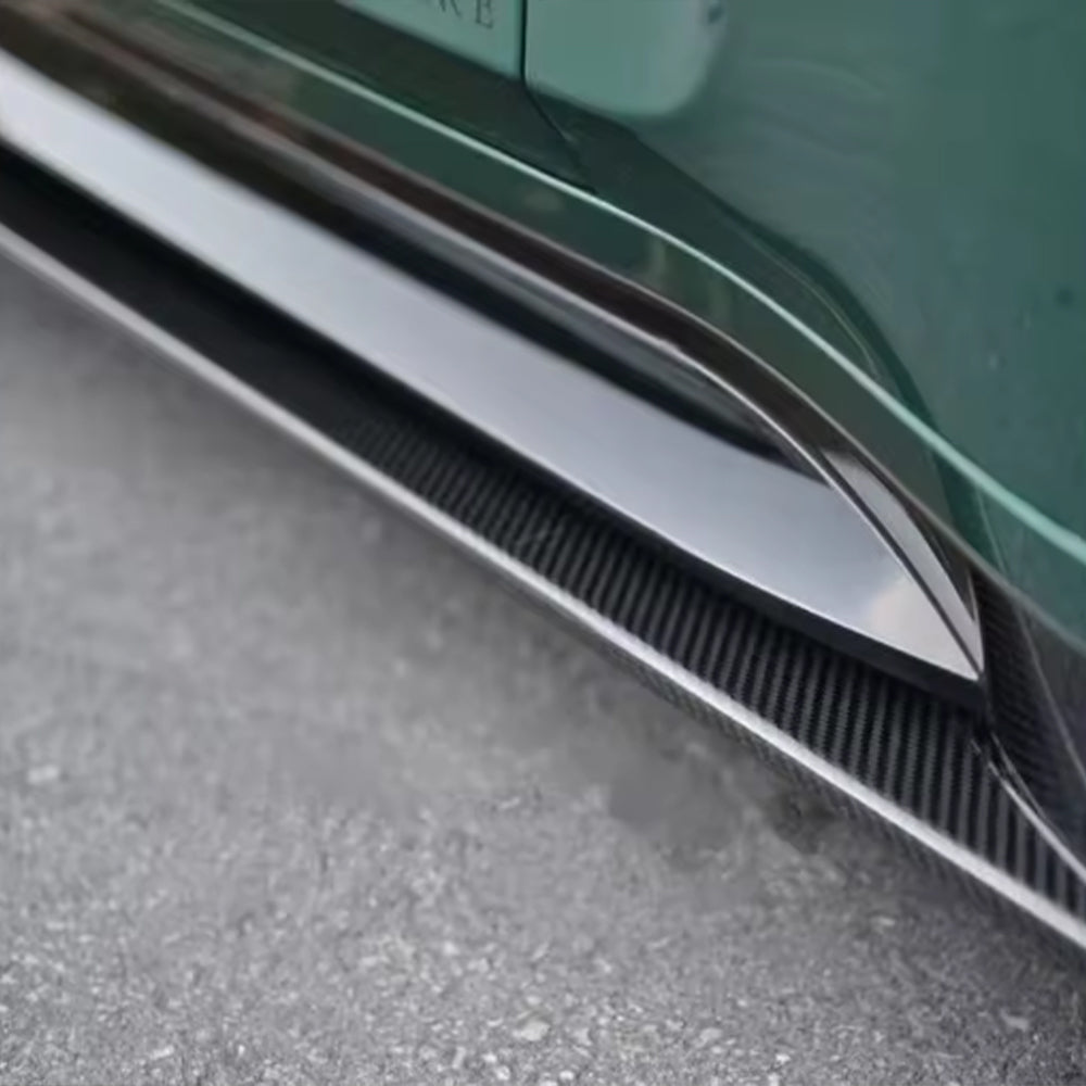 G8X Dry Carbon Flat Side Skirts