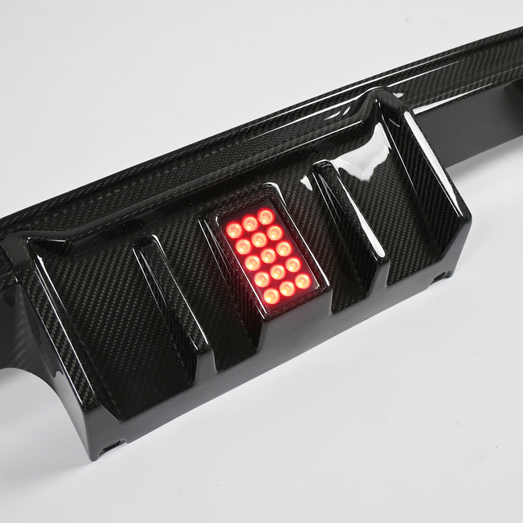 G8X Dry Carbon Middle Exit Rear Diffuser (Gatling)