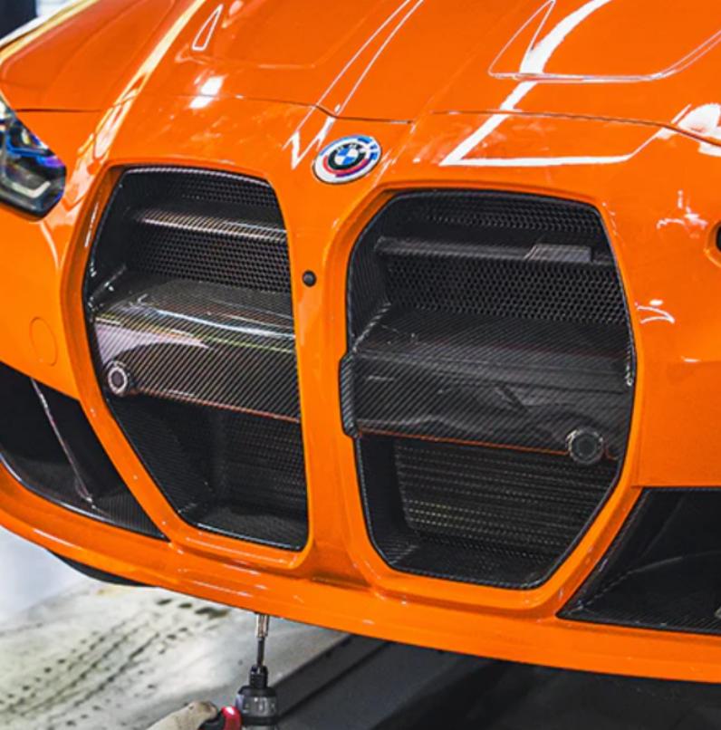 G8X Dry Carbon V-Type One-Piece Grille