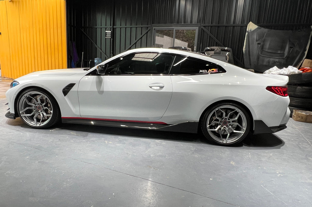 G8X Dry Carbon MP Side Skirts