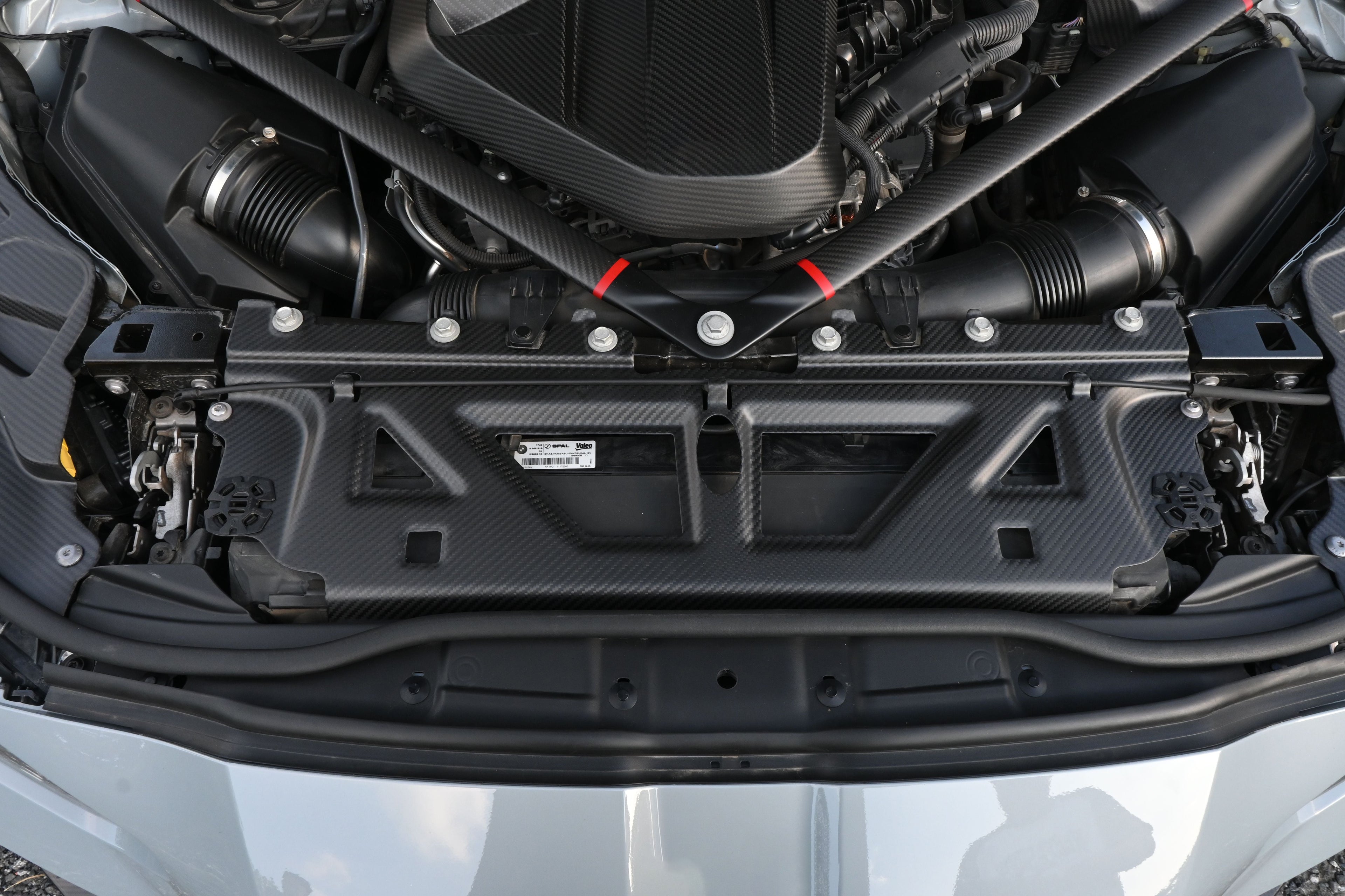 G8X Dry Carbon Air Intake Cover for BMW M3 G80 M4 G82 - view 4