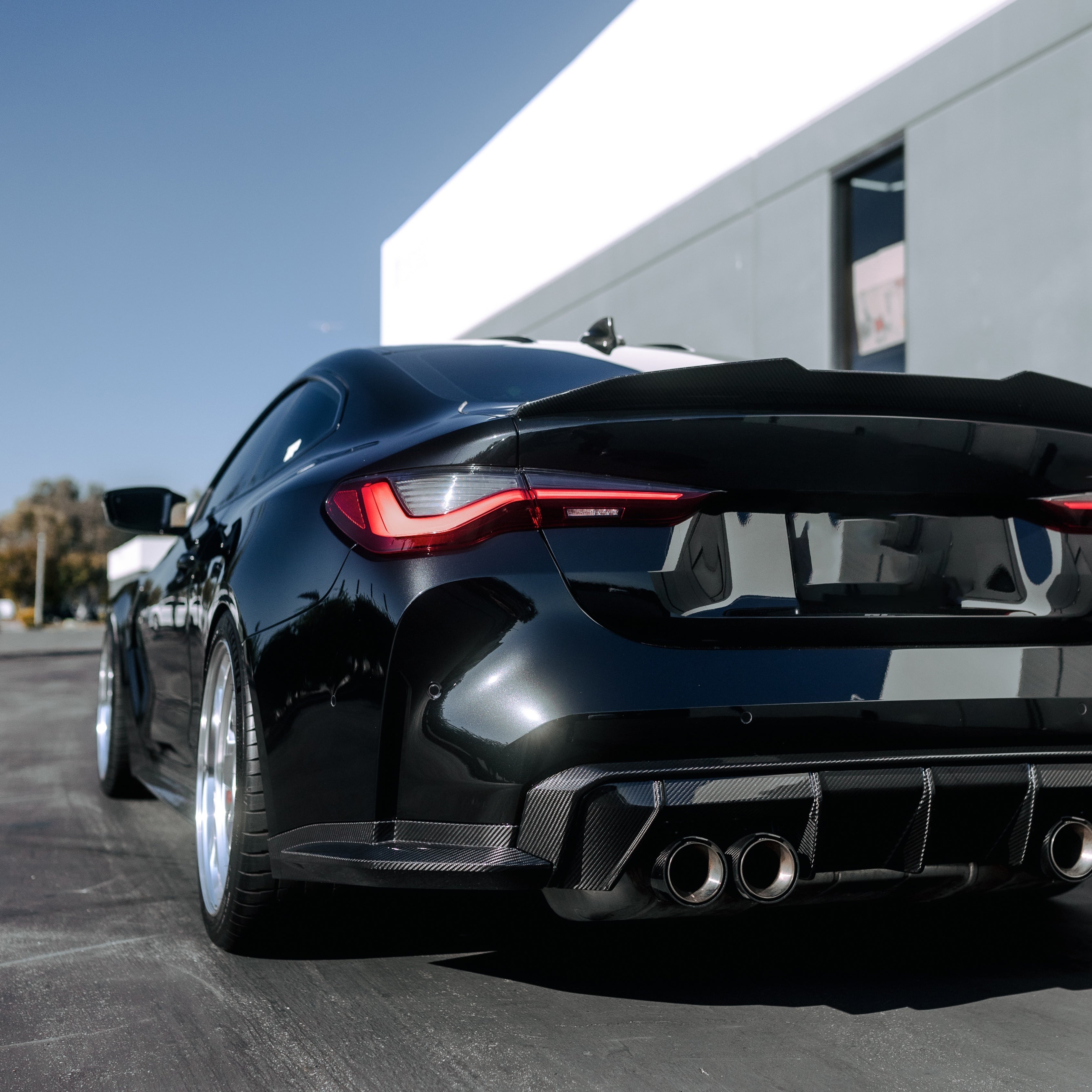 G8X Dry Carbon MP Rear Bumper splitters for BMW M3 G80 M4 G82 - view 2