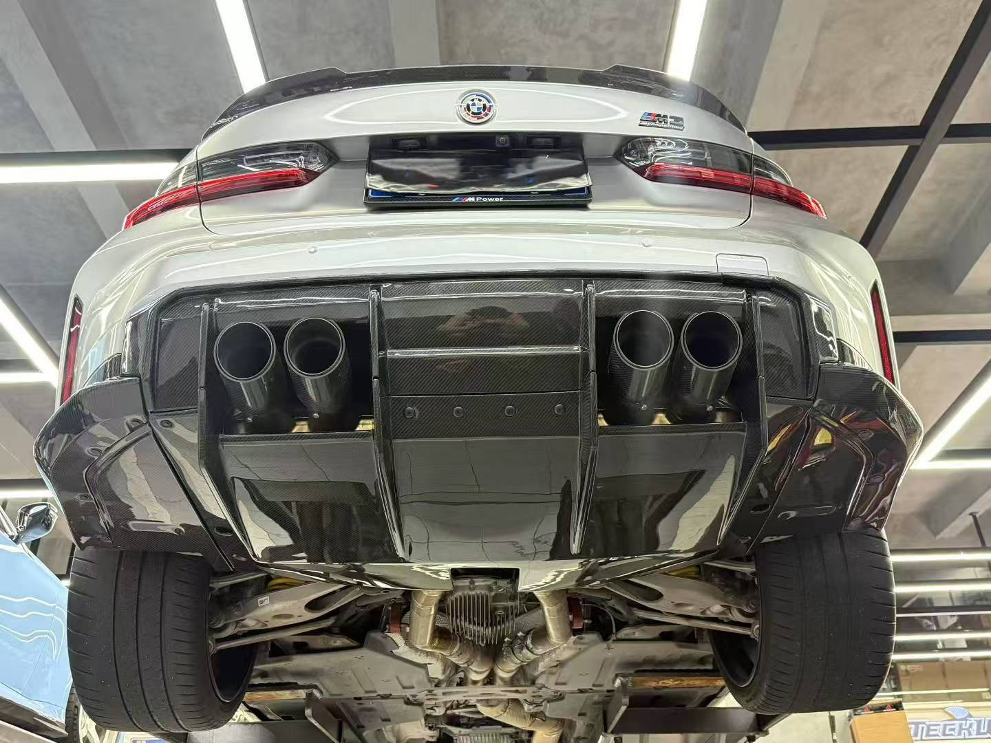 G8X Dry Carbon RSC Rear Diffuser for BMW M3 G80 M4 G82 - view 4