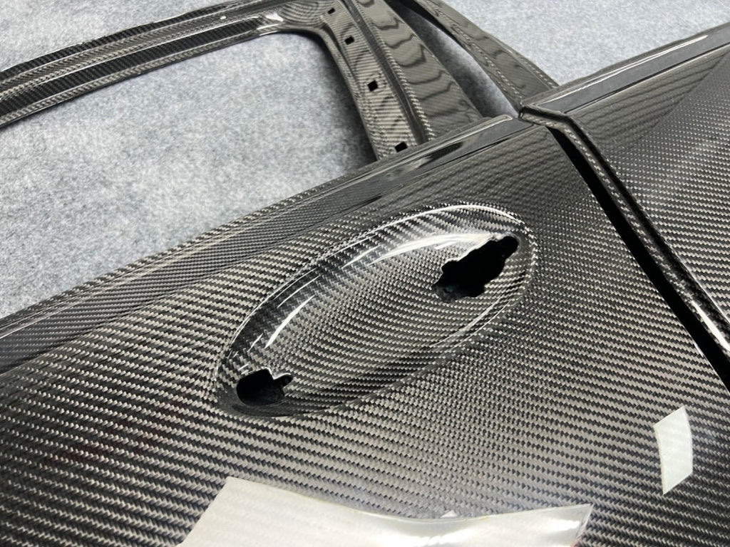 G8X Dry Carbon Fiber Door - Handle Pocket Detail
