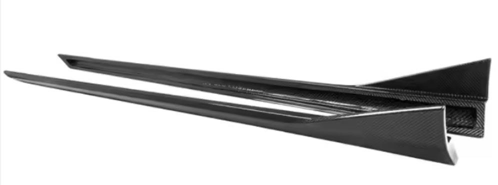 G90 Dry Carbon Side Skirts - MP Style